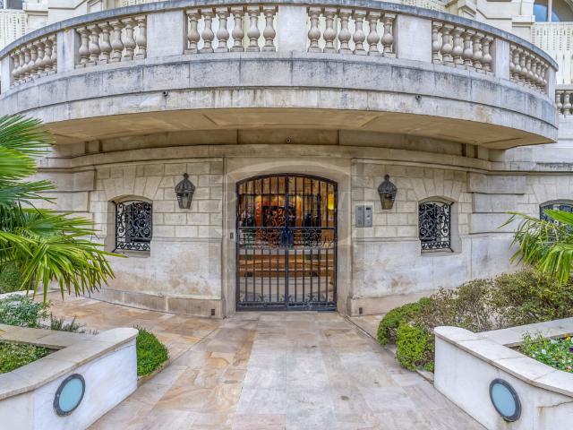 PRODUIT D'EXCEPTION ! D'UN LUXE RARISSIMECatherine PiguetAlma Immobilier