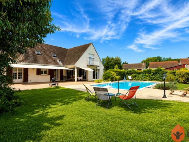 Produit rare sur 5032 m2 de terrain non divisible