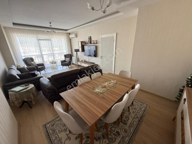 Profasor *dan Alpiş Aden House *da Satılık 3,5+1 Eşyalı Daire