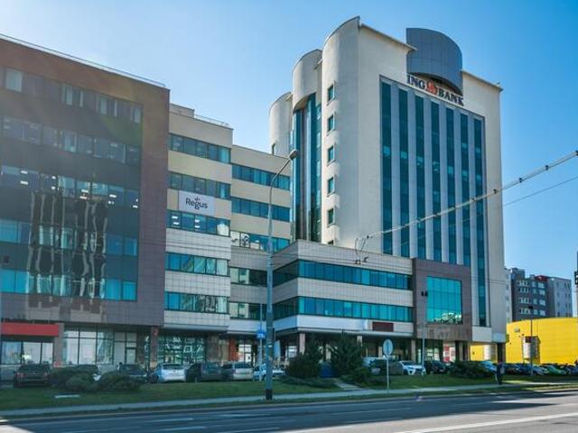 Profesjonalnego biura dla 1 2 osób w Regus Zana