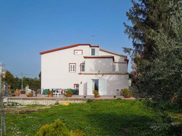 Progetto in vendita a Castel Gandolfo RM