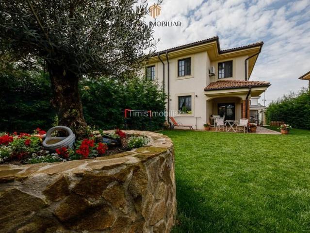 Proiect deosebit cu finisaje de top