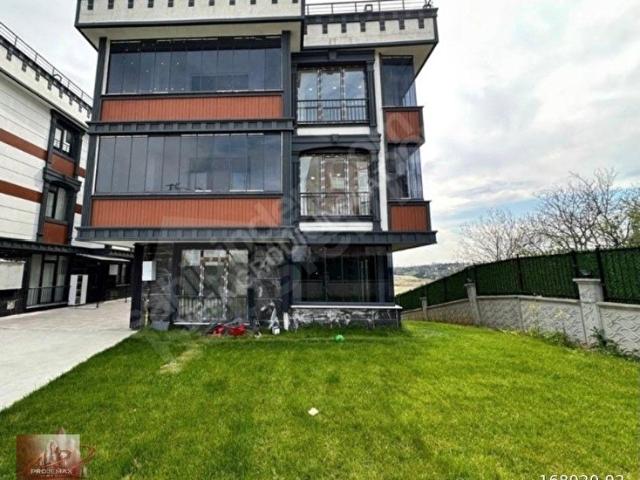 PROJEMAX TAN YAYLA MAHALESİNDE 6+1 MÜSTAKİL VİLLA