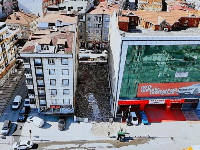 PROJEMAX'TAN MAHMUTBEY CADDESİNE CEPHE TİCARİ OFİS KATLARI