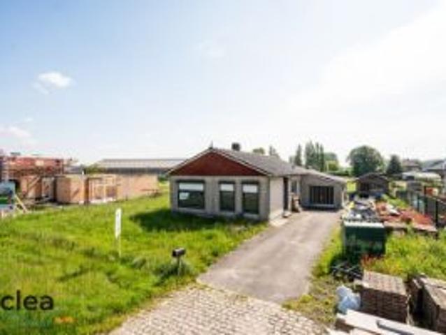 Projectgrond voor 2 halfopen bebouwingen