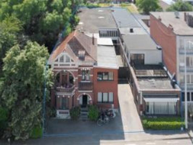 Projectzone/Investeringsgoed te Diest bestaande uit building