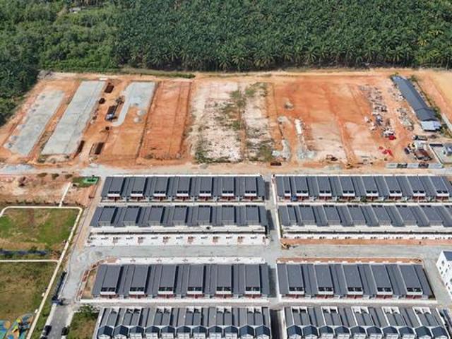 Projek Baru Teres 1 Tingkat Jenderam Lestari BOOKING 500 SAHAJA