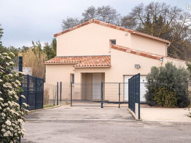 Projet de construction orange