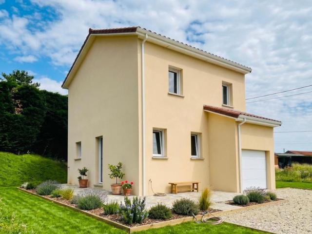 Projet de construction d'une maison de 85 m² avec terrain à LOYES 01