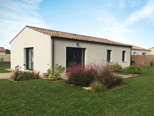 Projet de construction d'une maison 50 m² avec terrain à ROYAN 17