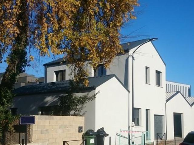 Projet de construction d'une maison 90 m² avec terrain à SAINT JEAN D'ILLAC 33