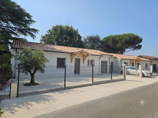 Projet de construction d'une maison 92.43 m² avec terrain à PODENSAC 33