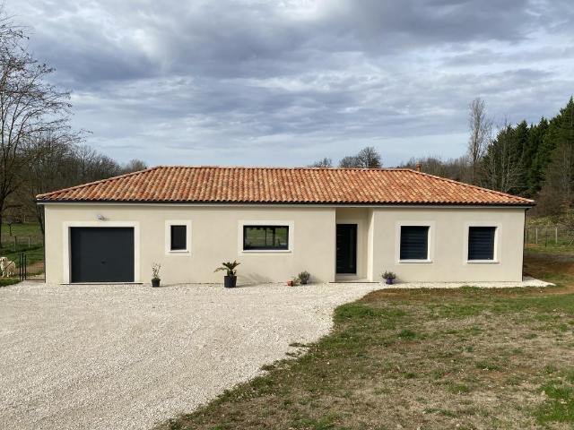 MAISON NEUVE + TERRAIN LEGUILLAC DE L'AUCHE