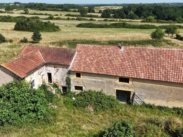 Projet de vie unique: Corps de ferme revisité sur 1 hectare 350m² Beaumontois en Périgord