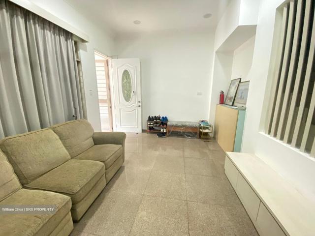 Prome Road D12, Terrace