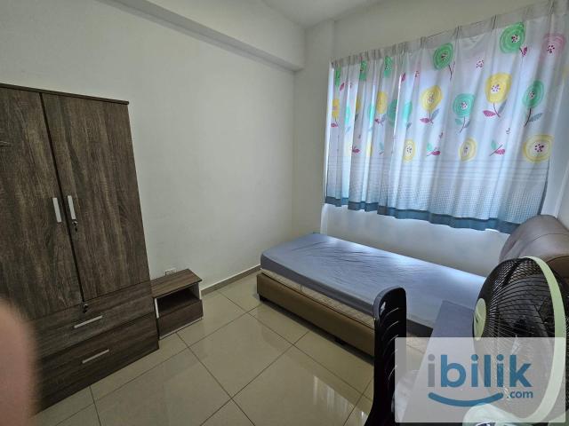 Promenade Aircond Single Room include utilities mixed gender share bathroom