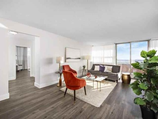 Promenade Gardens 2 Bedroom Apartment for Rent at 301 Dixon Rd, Toronto, ON M9R 1S2 The Westway