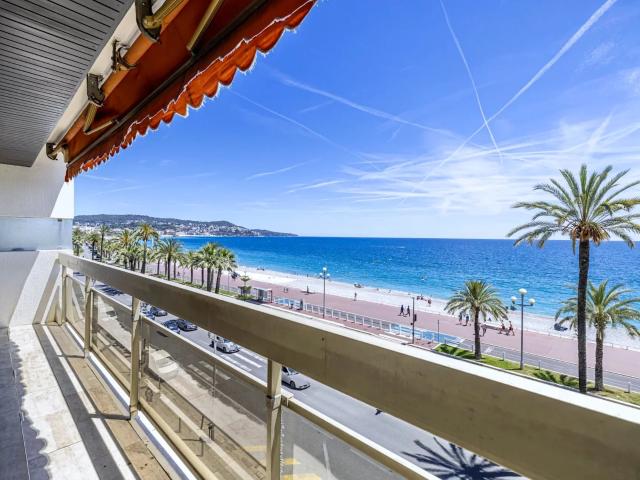 Promenade des Anglais, Appartement 113 m² traversant avec terrasse vue mer panoramique