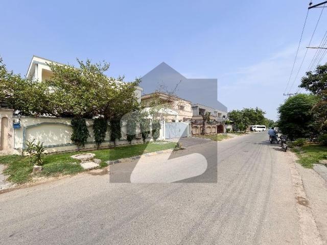 Prominently Located IH House Available In PAF Falcon Complex For Sale PAF Falcon Complex