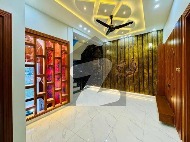 Prominently Located Prime Location 5 Marla House Available In Citi Housing Society