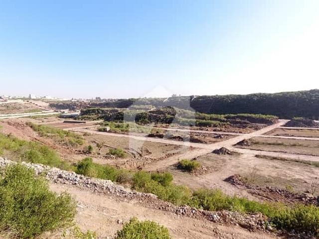 Prominently Located Residential Plot Available In Shah Allah Ditta For sale