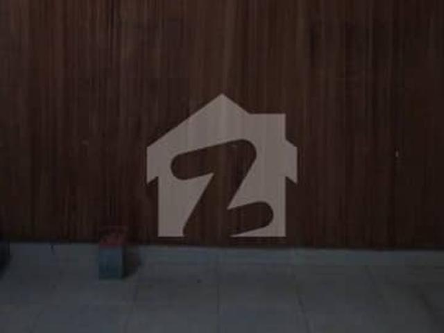 Prominently Located 750 Square Feet Flat Available In Gulistan E Jauhar Block 18