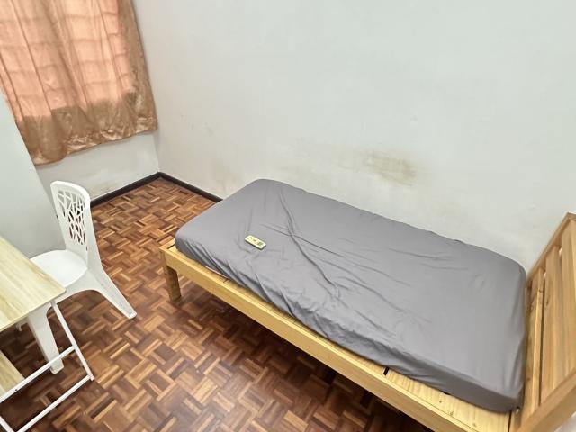 [Promo | RM 1 For 1st Month ] ️ Gated Landed House Middle Room at Bandar Puteri Puchong ‼️