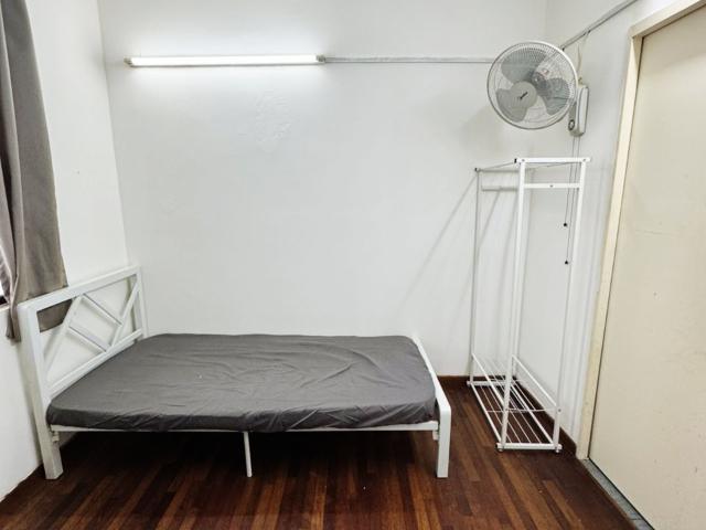 PROMO‼️Single Room with Attached Bathroom @ Setia Utama