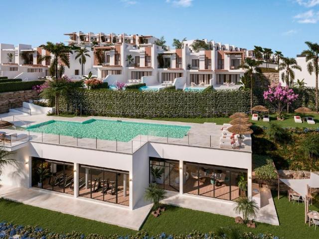 Promoción de sesenta y nueve villas adosadas en El Chaparral. 143m² Mijas