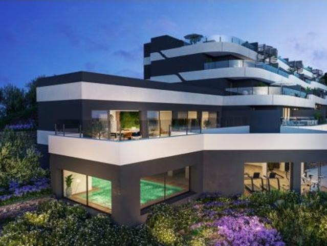 Promoción ubicada a medio camino entre Estepona y Marbella