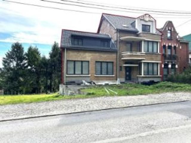 PROMOTEURS Maison de rapport, gros œuvre fermé