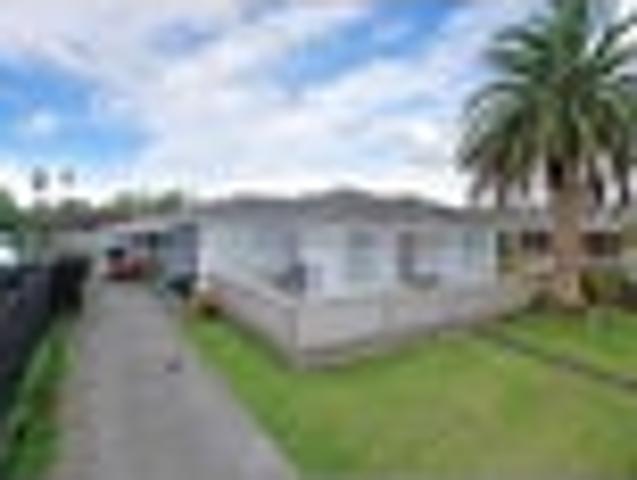 Propertunity in 12 &10 Ilford Crescent 1254m2