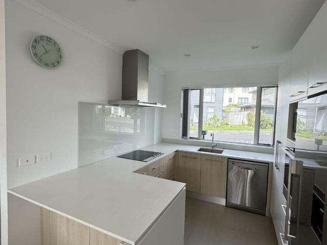 Property Management3 Arthur Rolfe Lane, Swanson House for Rent