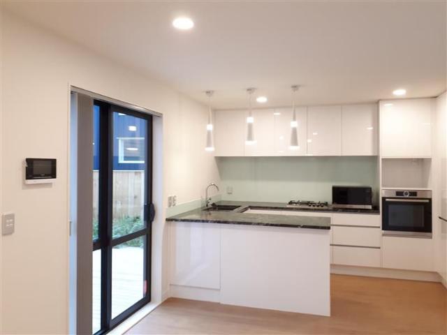 Property Management40 Lockheed Street, Hobsonville House for Rent