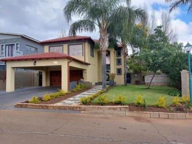 property on the market at ninapark estates