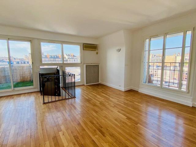 Property Rental: Apartment in Paris 7th, Gros Caillou district