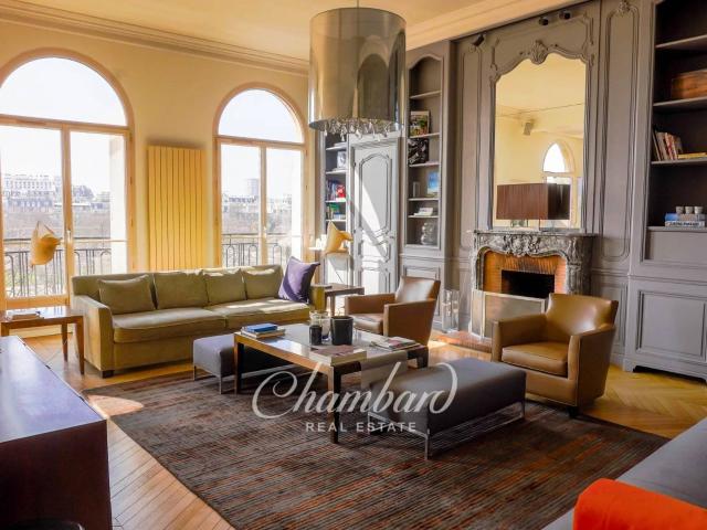 Property Rental: Apartment in Paris 7th, Gros Caillou district Chambard Real Estate