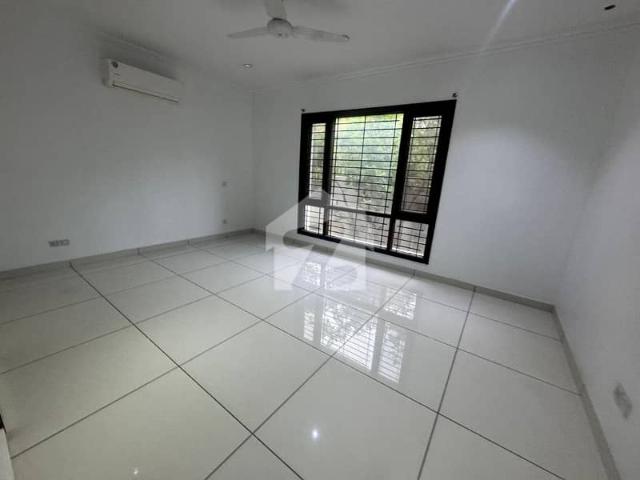 Proper two unit ideal for two family