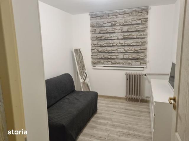 Propietar inchiriez ap 3 camere