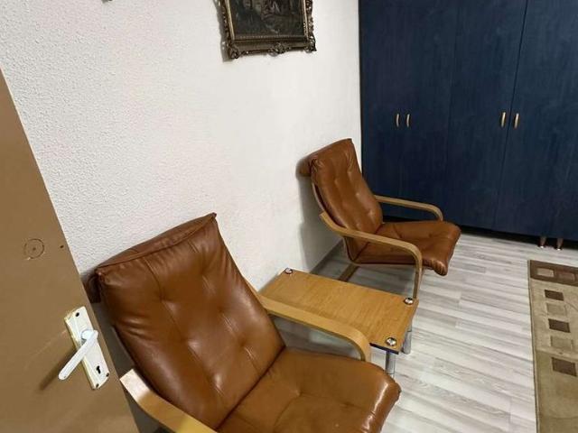 PROPIETAR Inchiriez garsoniera Calea Calarasi