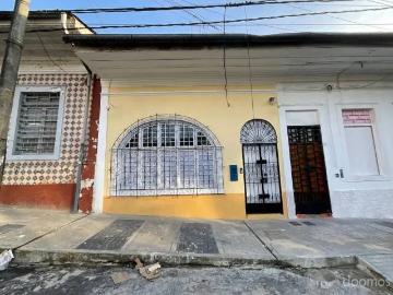 PROPIEDAD COMERCIAL EN CENTRO DE IQUITOS, A MEDIA CUADRA PLAZA DE ARMAS IQUITOS