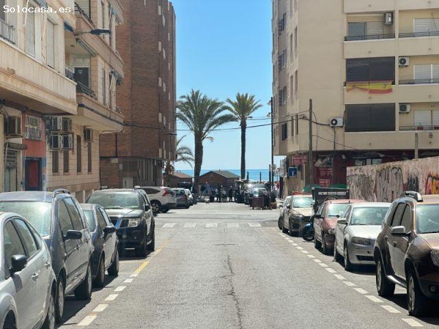 PROPIEDAD DE 2 HABITACIONES CON TERRAZA PRIVADA CERCA DE PLAYA DEL CURA