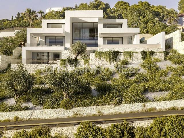 Propiedad de 5 dormitorios con impresionantes vistas al mar en Javea