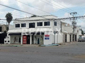 Propiedad en Esquina en Francisco de Montejo