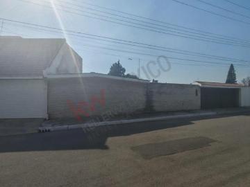 Propiedad en [VENTA] Calzada del Cedro 8A, Fracc Fundadores de Zavaleta, 72176 Puebla, Pue, México