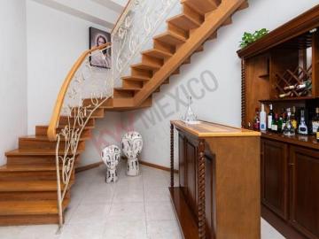 Propiedad en VENTA Cerrada Francisco de Goya 4216, Fracc Residencial El Fresno, 27018 Torreón, Coa