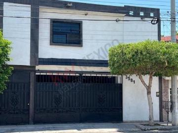 Propiedad en VENTA Boulevard Isidoro Leal Rodríguez 3581, Fraccionamiento Los Álamos, 35024 Gómez