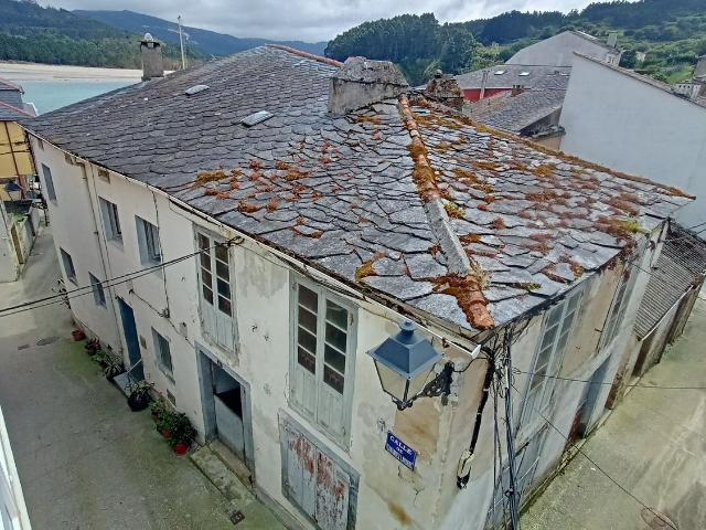 Propiedad en venta en A Coruña, Mañon