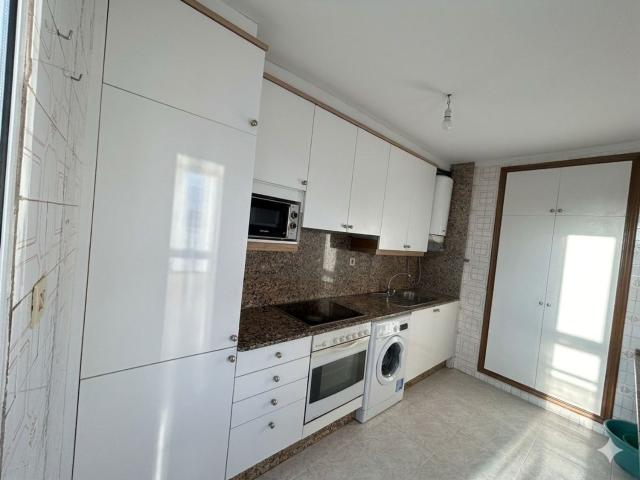 Propiedad en venta en A Coruña, Cambre