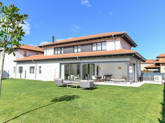 Propiedad en venta en Asturias, Colunga